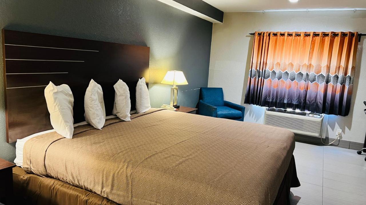 Regency Inn & Suits Х'юстон Екстер'єр фото